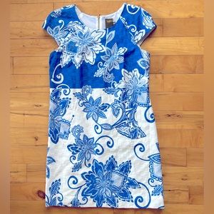 Taylor Dress| Size 10 | Blue White Hibiscus Pockets Lined Dress| Like New